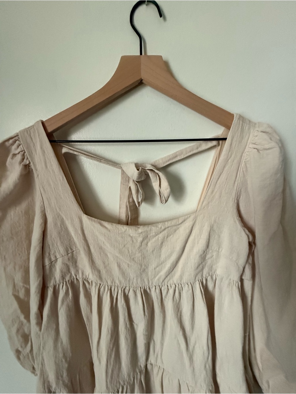 Jacqui E Cream Tiered Midi Dress - Picture 4 of 11